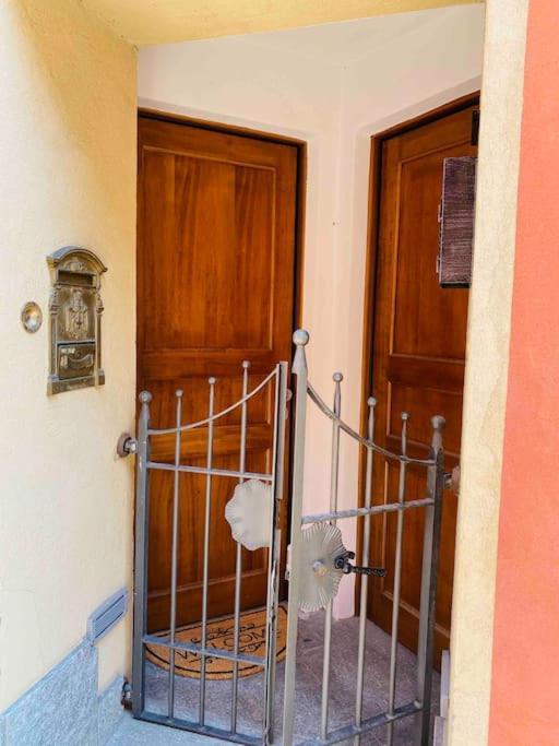 Casa Macrino Apartment Alba Екстериор снимка