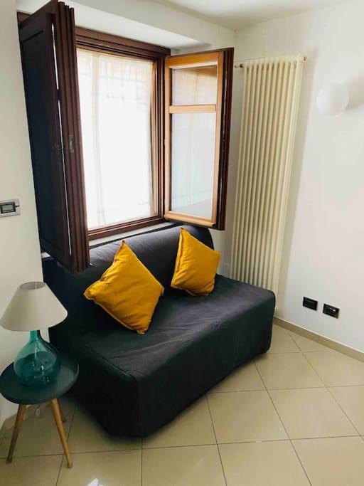 Casa Macrino Apartment Alba Екстериор снимка